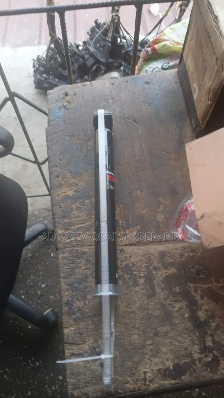 Nissan Sentra 2014 -2017 Shocks Absorbers