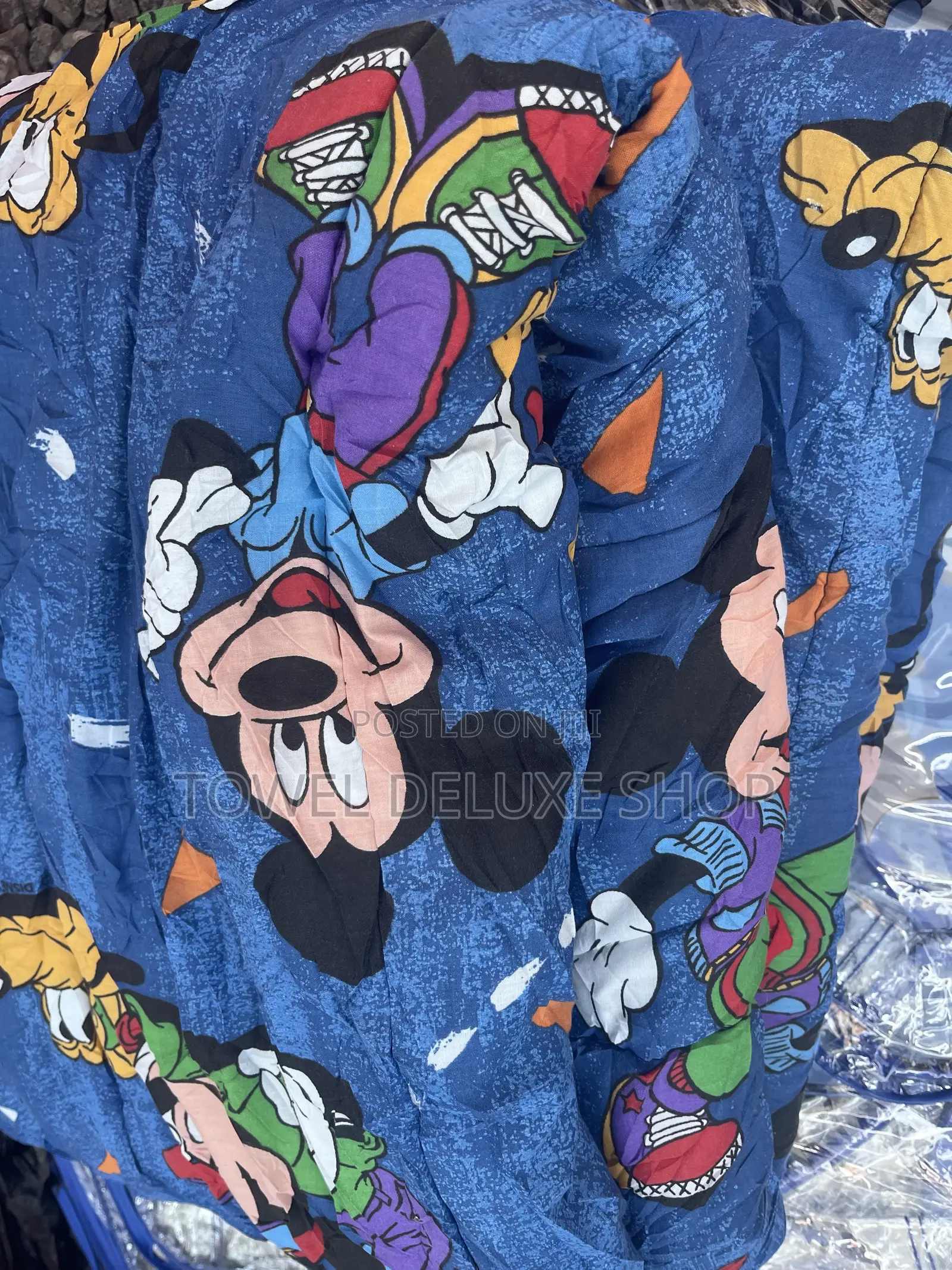 Kids Comforter / Duvet - Blue Cartoon Character Design - Thick Fluffy