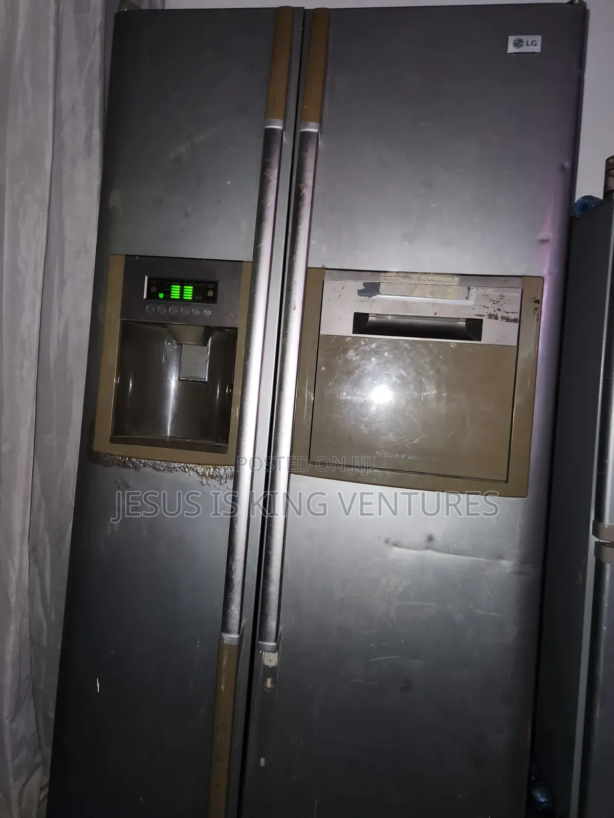 Quality LG Refrigerator 