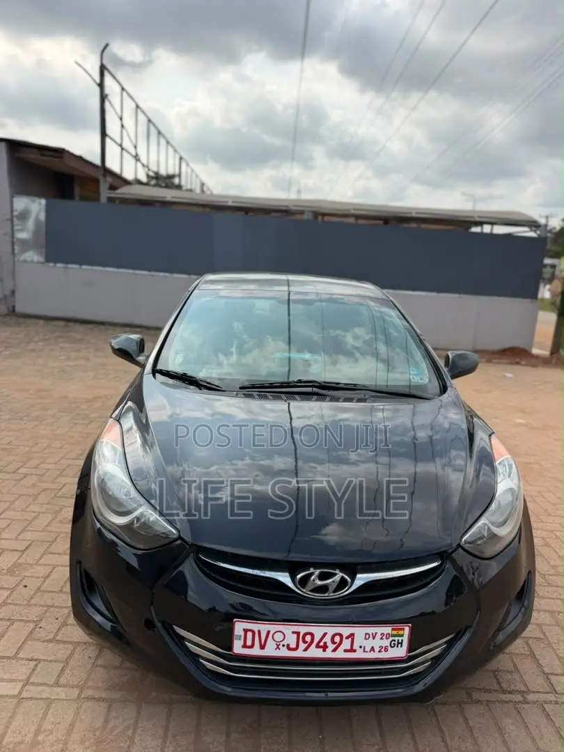 Hyundai Elantra 2013 Black