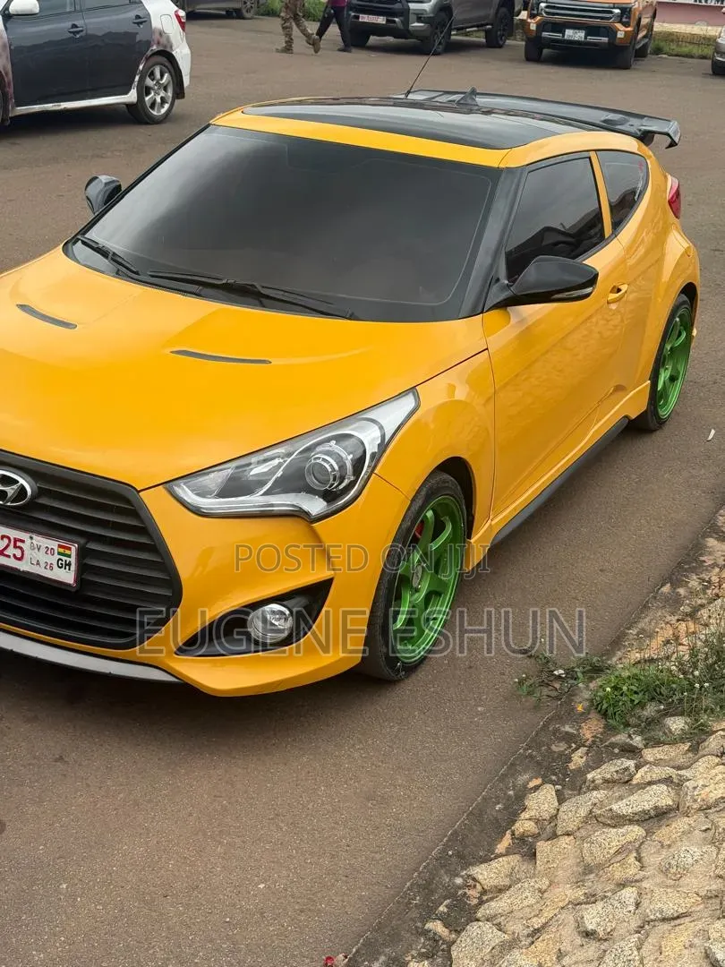 Hyundai Veloster 2014 Gold