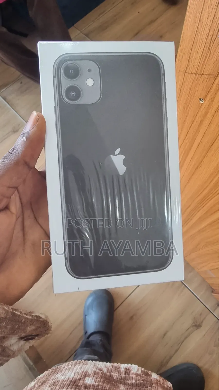 New Apple iPhone 11 64 GB Black