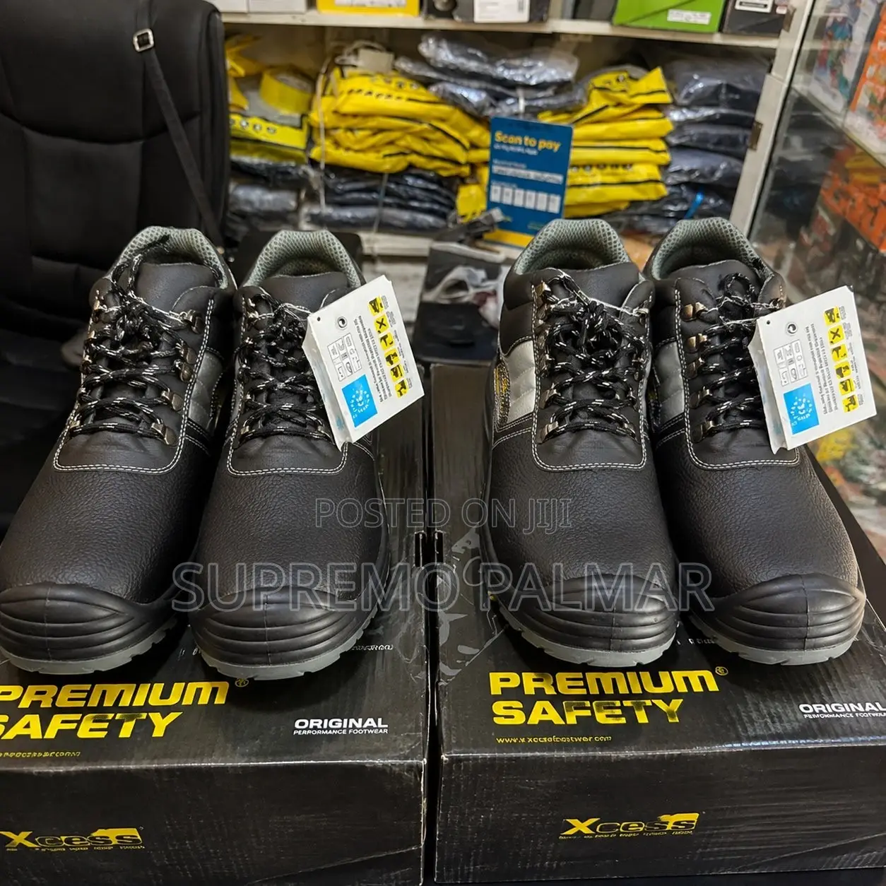 Men’s Heavy Duty Safety Boots With Reflective Stripes – Size 40–45