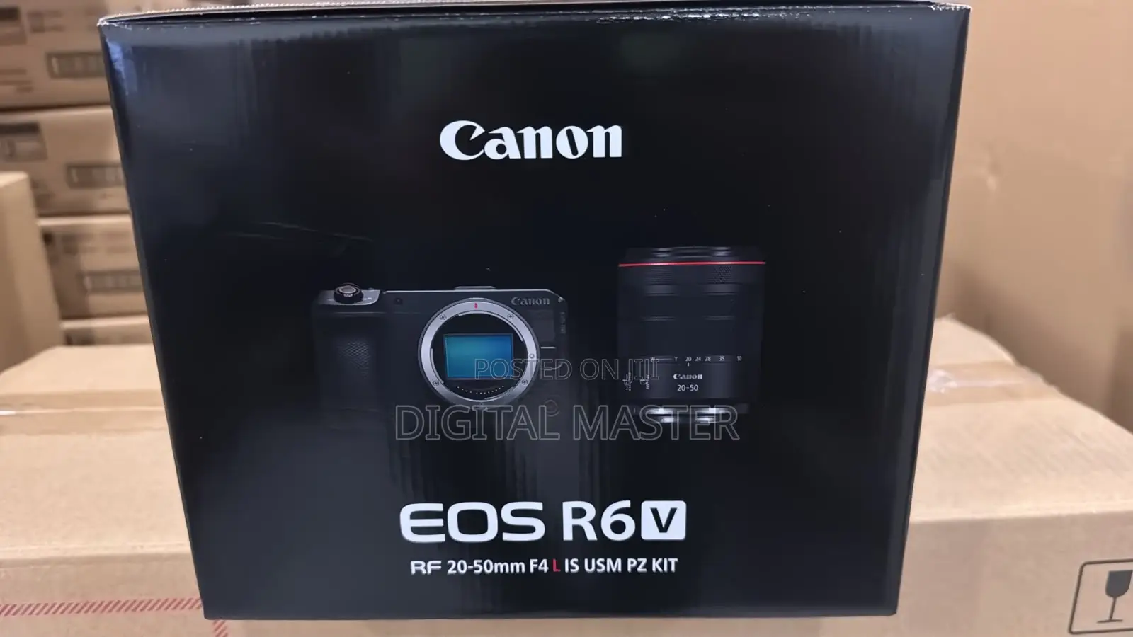 Canon EOS R6 v Mirrorless Camera With 20-50mm F/4 Lens