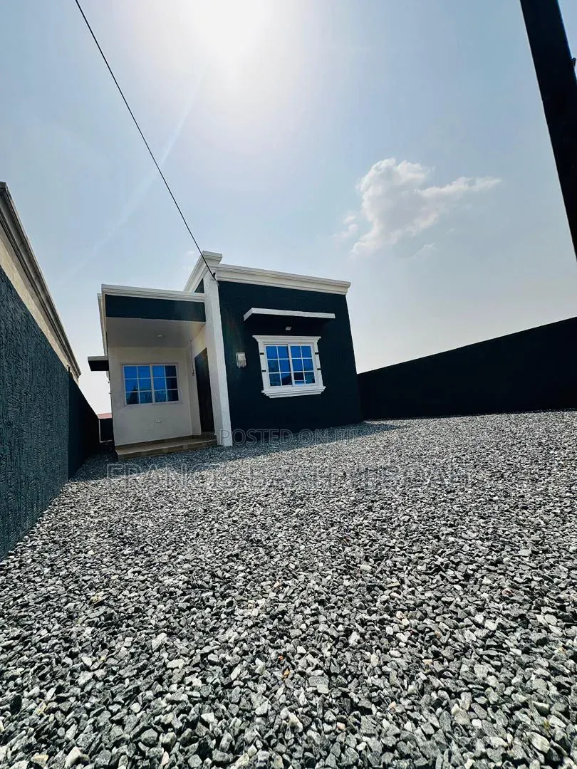 3bdrm House in Shining Star Real, Accra Metropolitan for sale