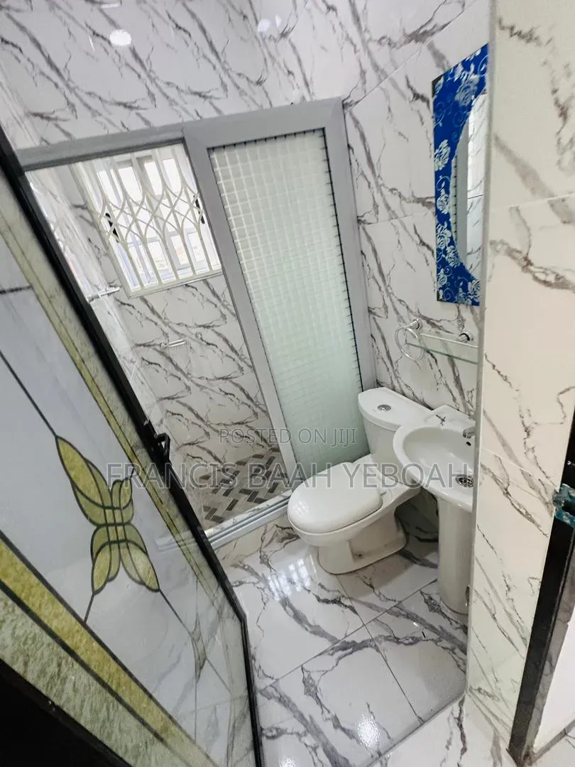 3bdrm House in Shining Star Real, Accra Metropolitan for sale