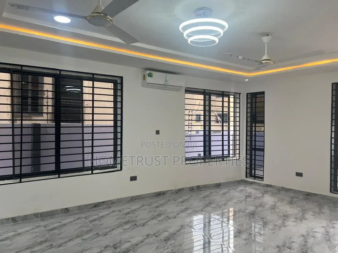 4bdrm House in Kwabenya Acp for rent