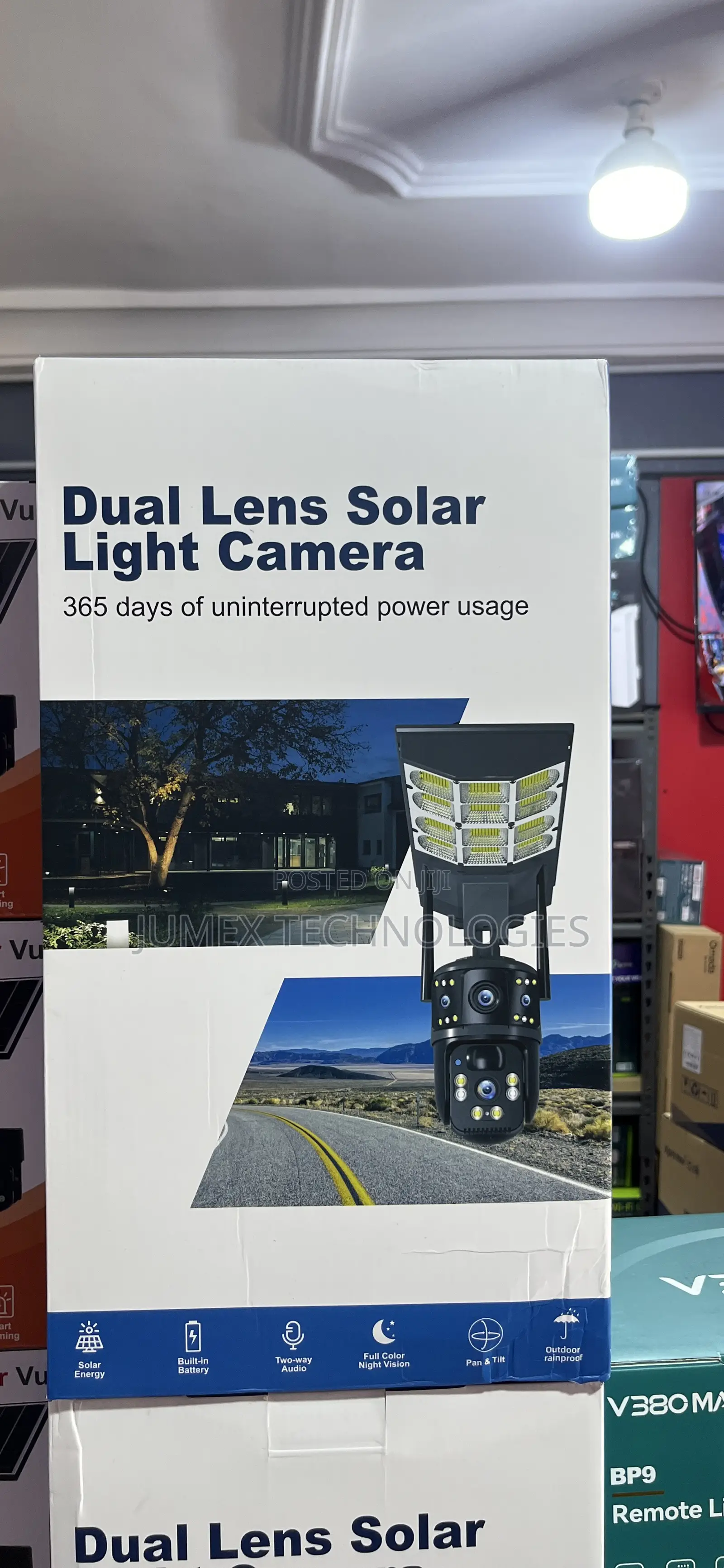 Dual Lens Solar Light Camera 365 Days of Uninterrupted Power Usage
