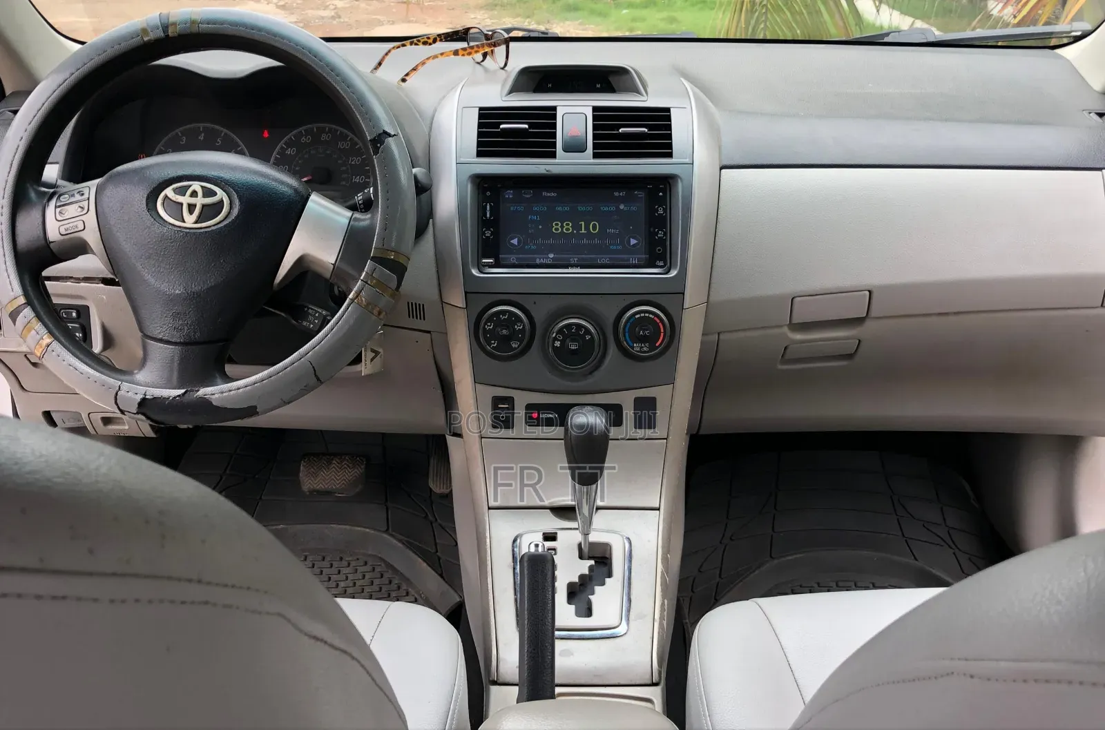 Toyota Corolla 2013 Silver