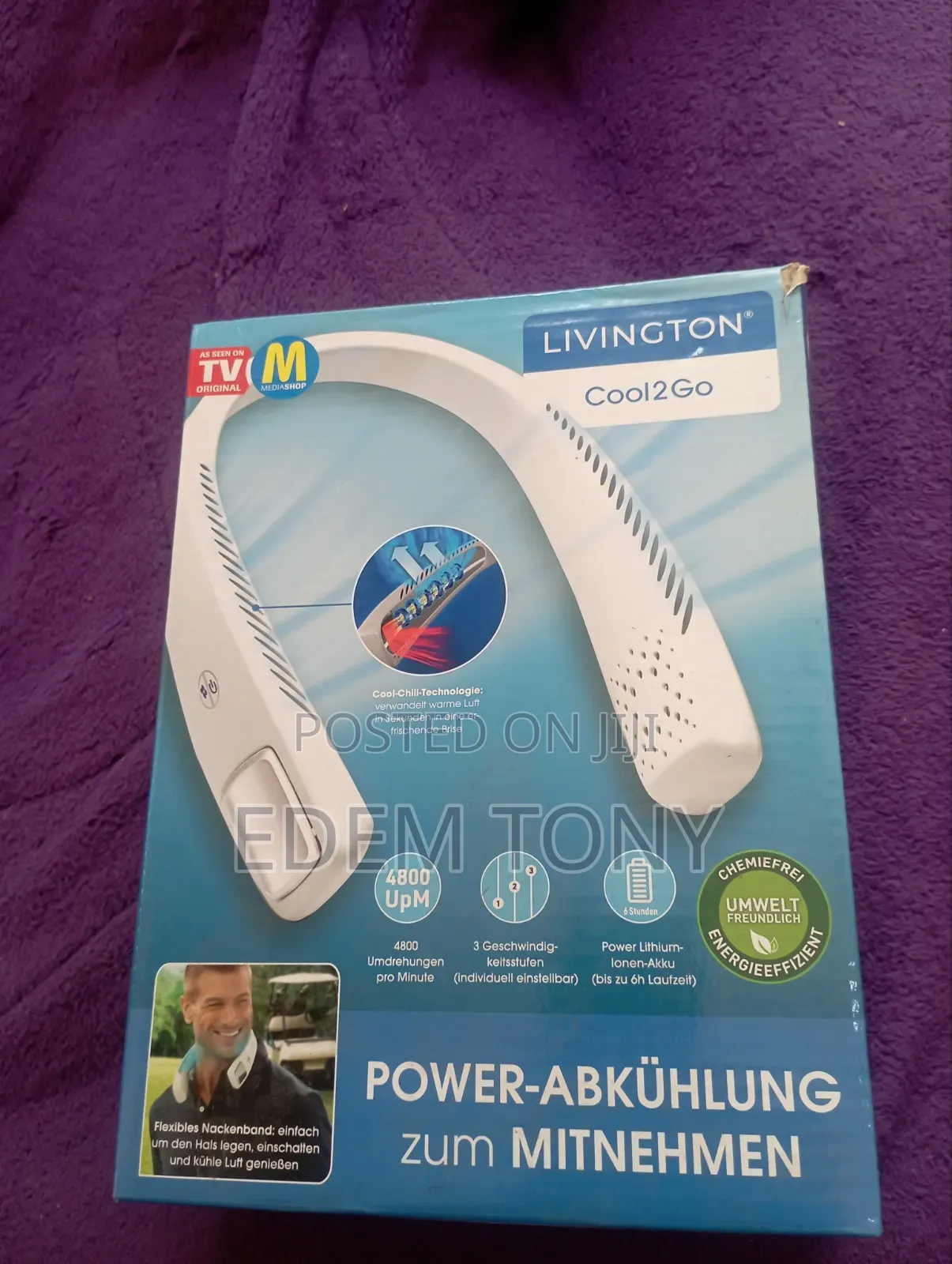 The Livington Cool2Go Wearable Personal Neck Fan