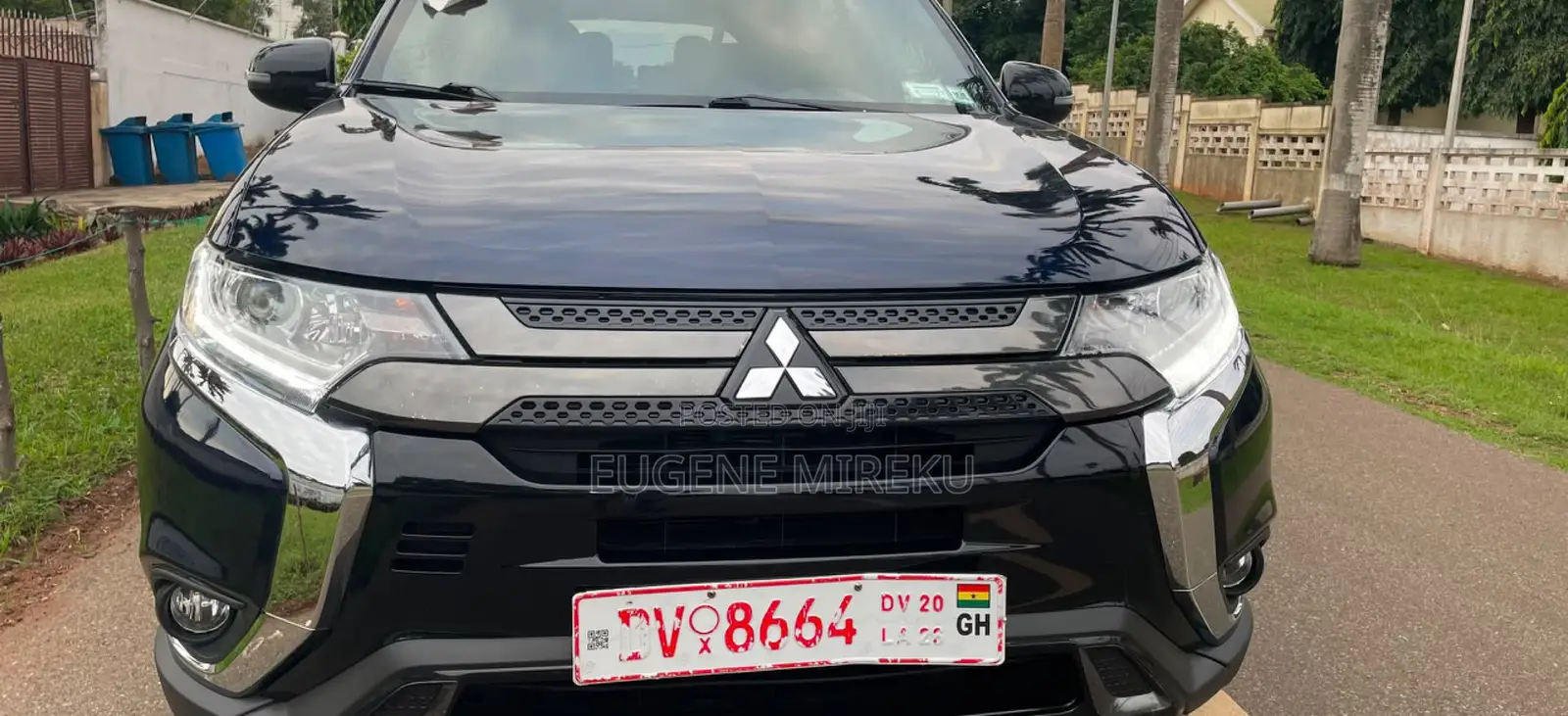 Mitsubishi Outlander 2020 Blue