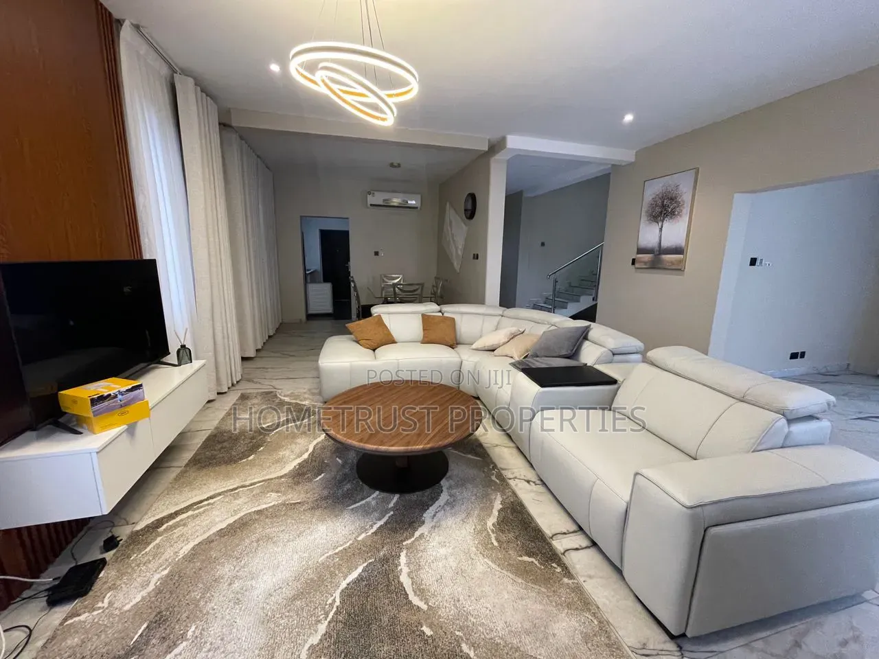 Furnished 4bdrm Duplex in Labone, Coffee Shop Area for rent