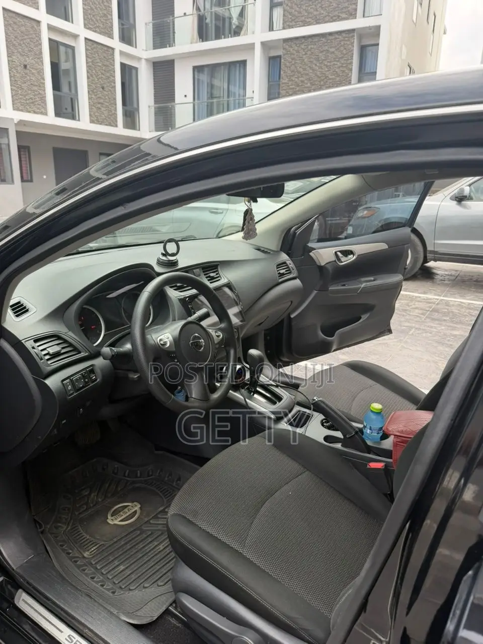 Nissan Sentra 2019 Black