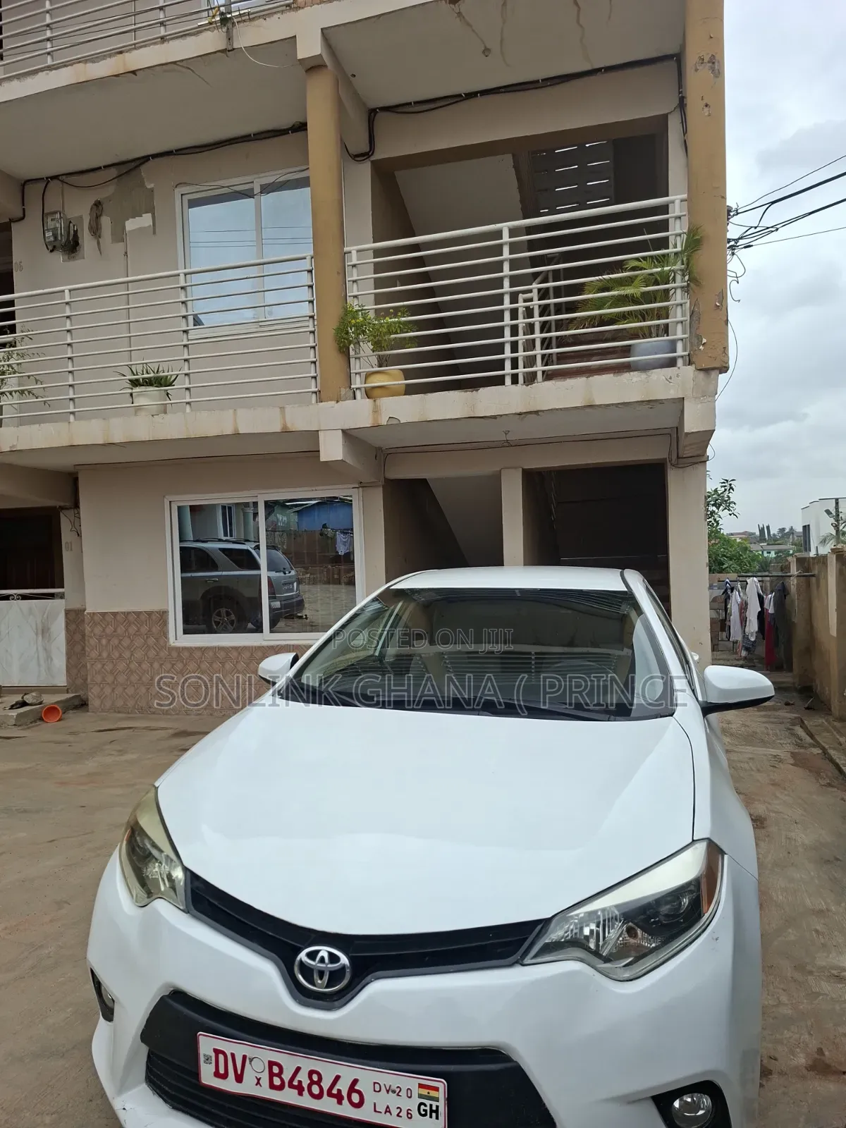 Toyota Corolla 2014 White