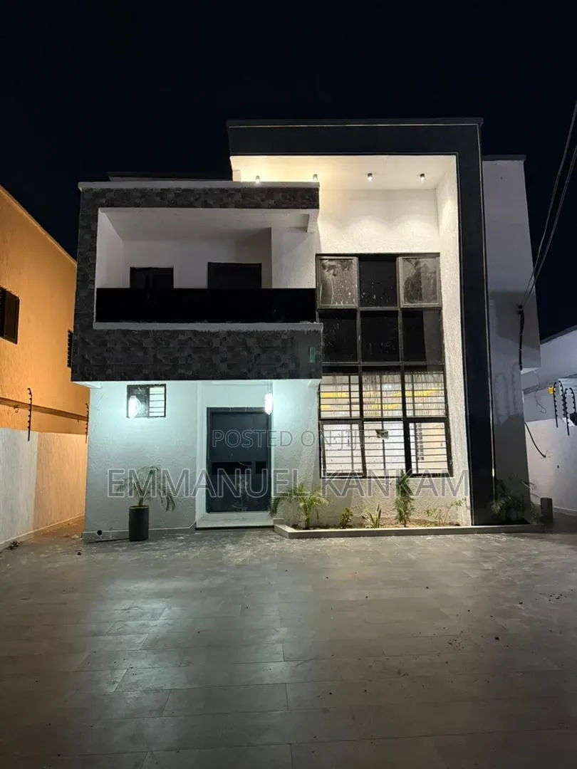 4bdrm House in Lashibi for sale