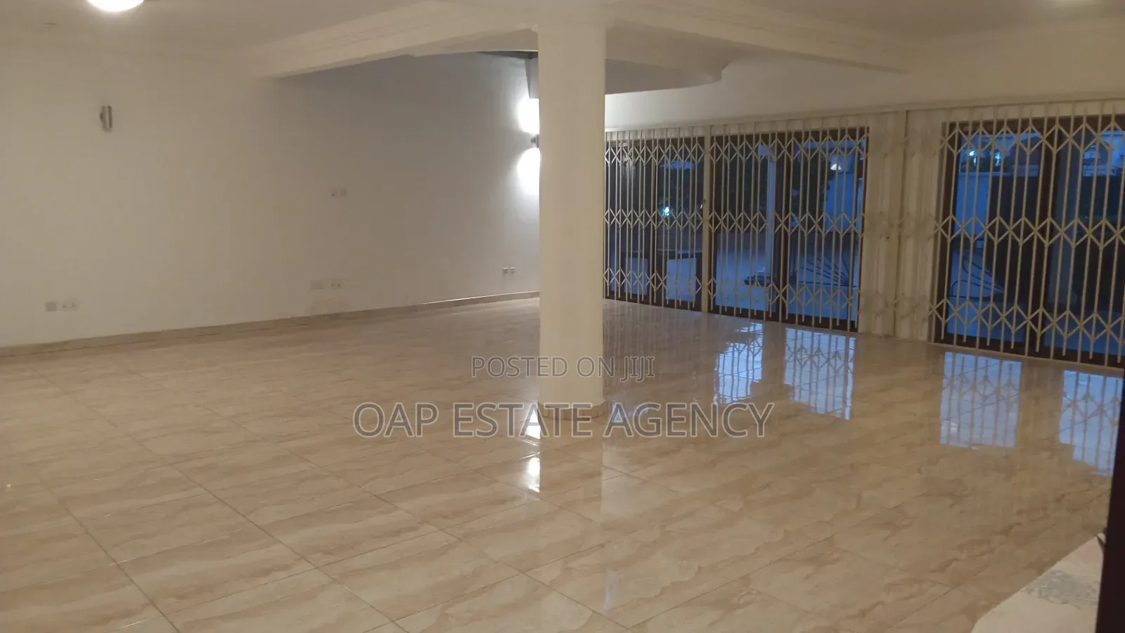 5bdrm House in Airport Residential for rent