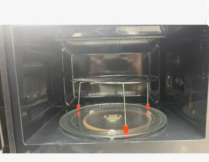 22 Liters Microwave Oven With Grill