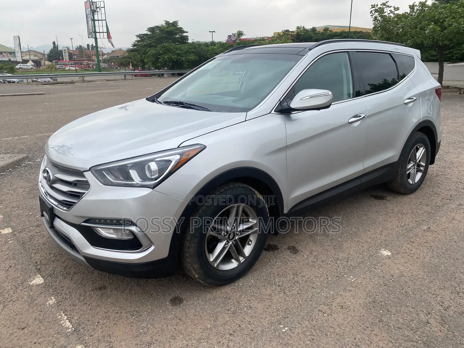 Hyundai Santa Fe SE Ultimate FWD 2018 Silver