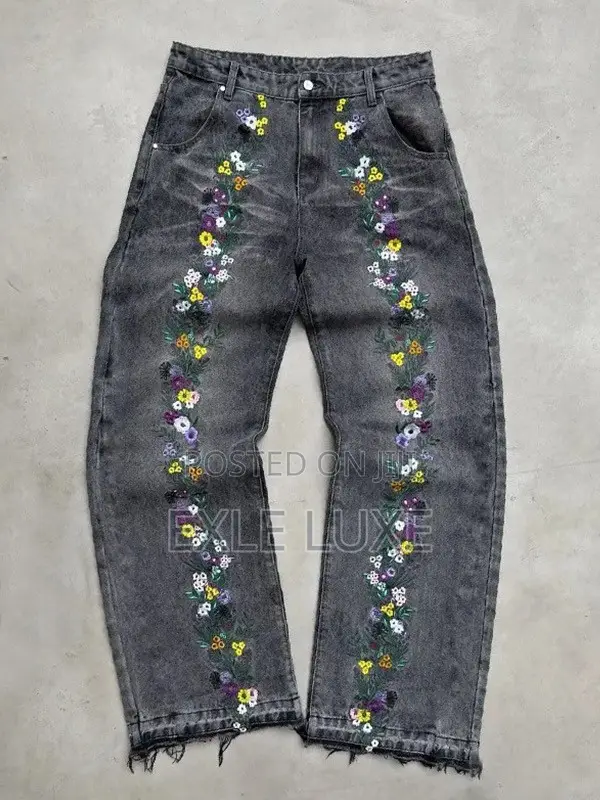 Floral Wide-Leg Baggy Jeans