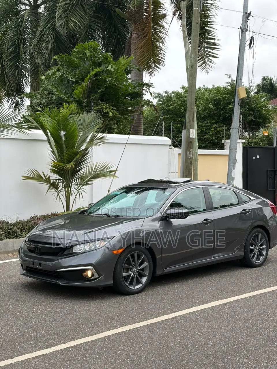 Honda Civic EX-L Sedan 2019 Gray
