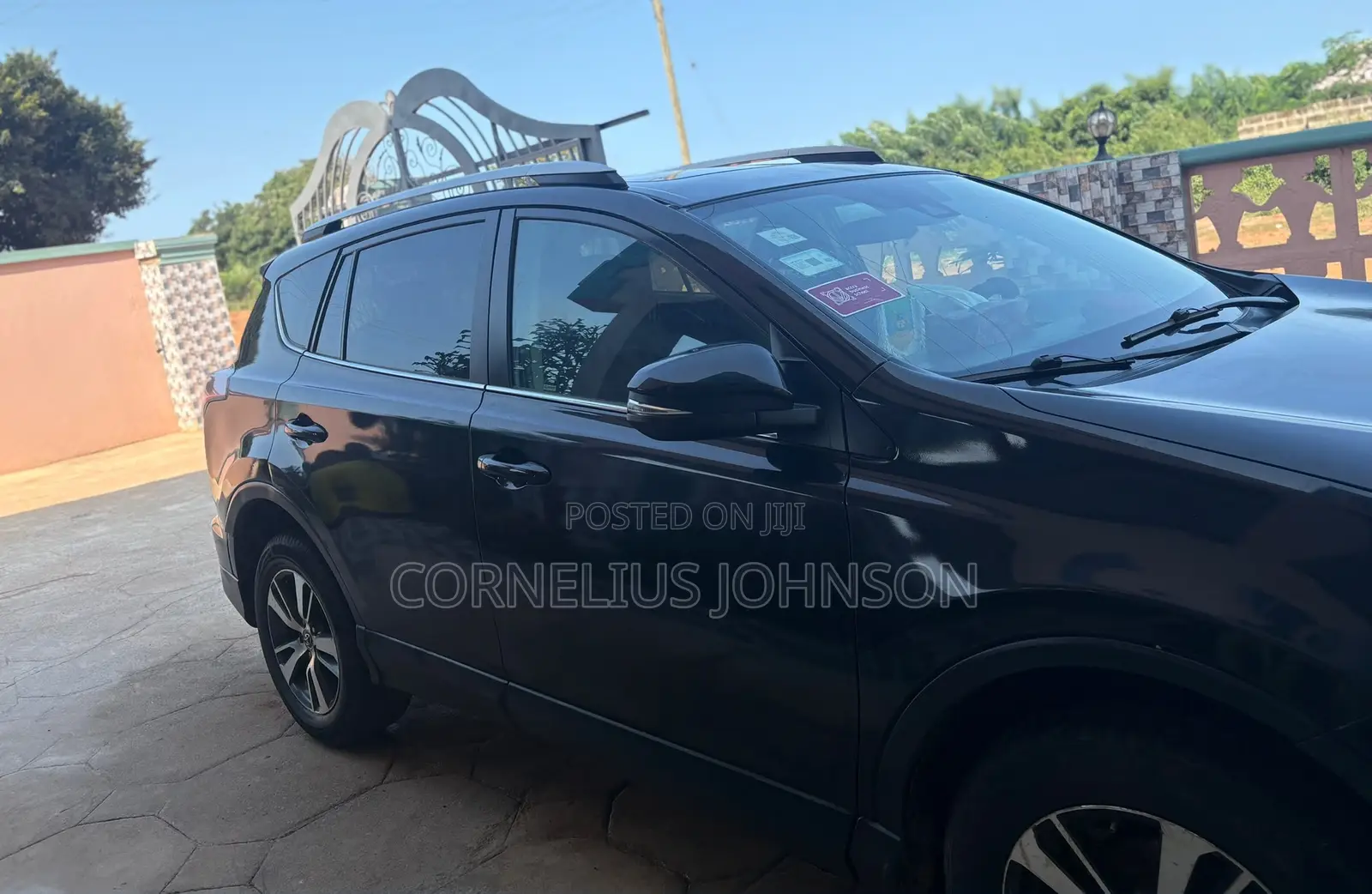 Toyota RAV4 XLE AWD (2.5L 4cyl 6A) 2016 Black