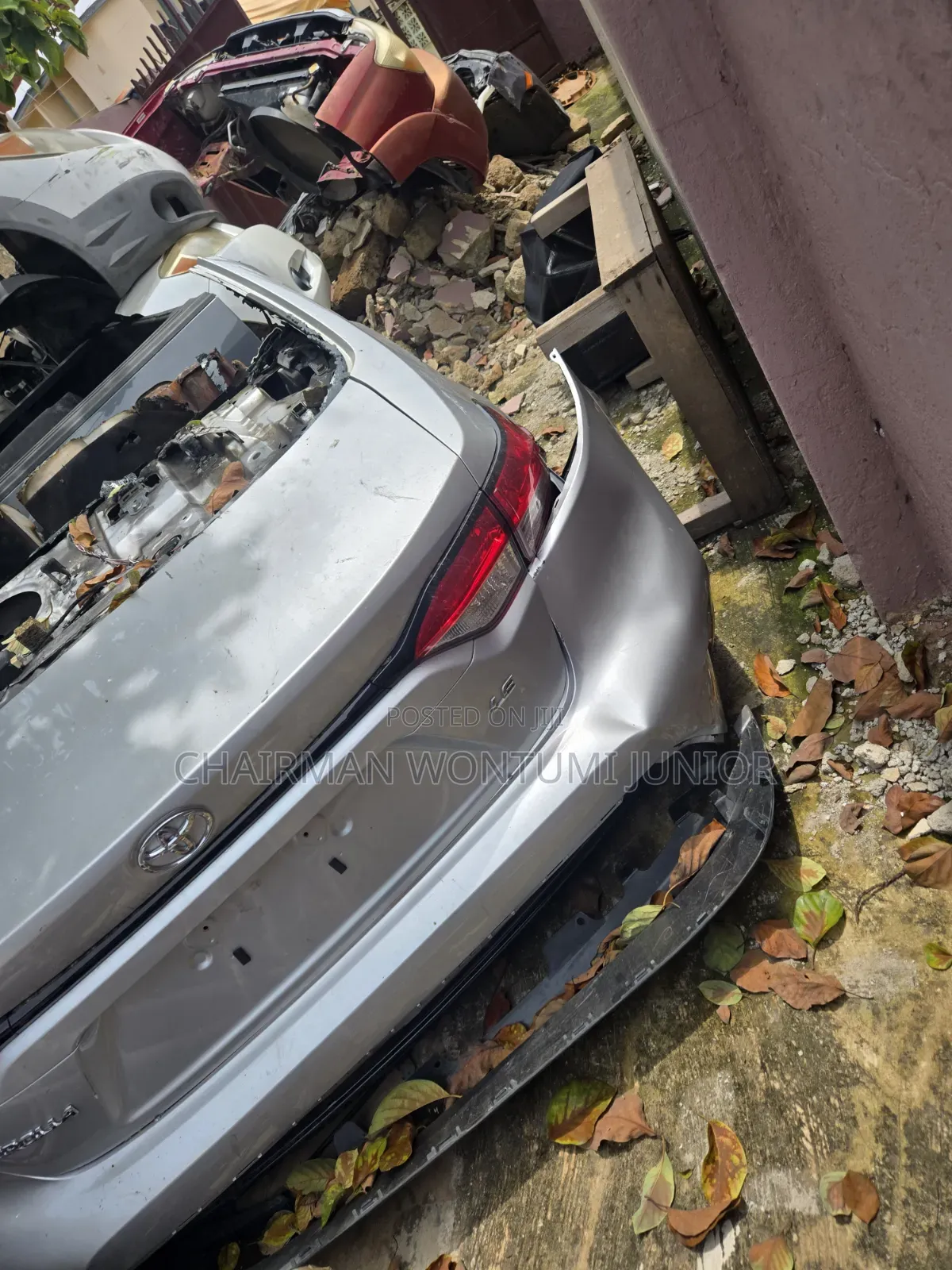 Corolla 2020 Upward Back Cut