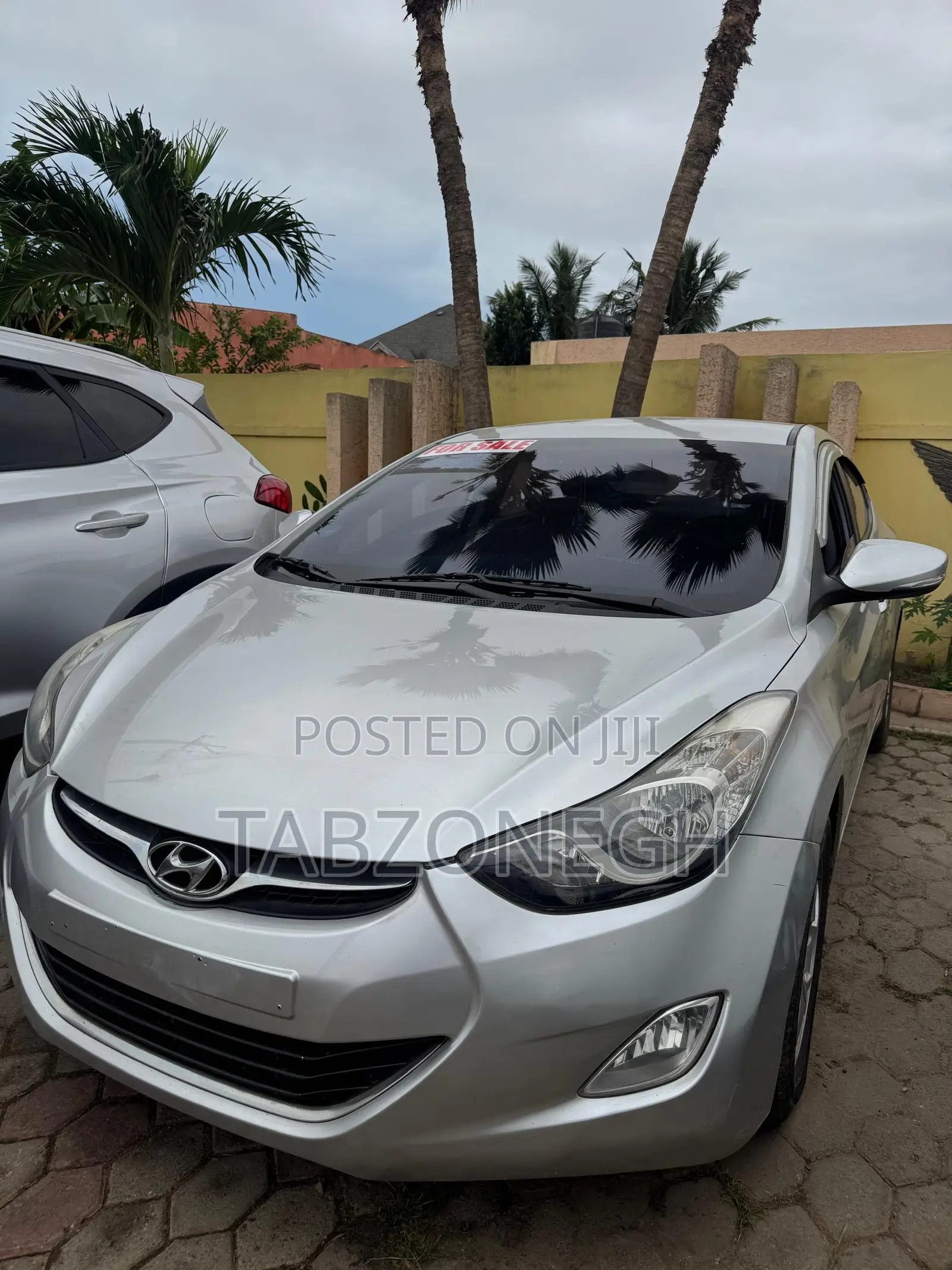 Hyundai Avante 2013 Silver