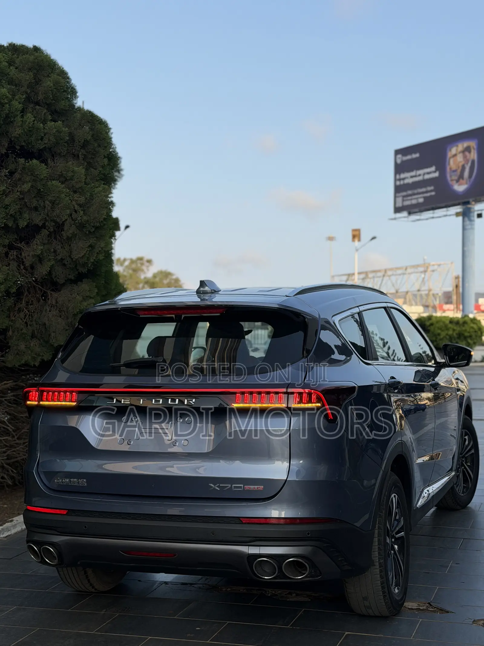 Jetour X70 Plus 2023 Silver