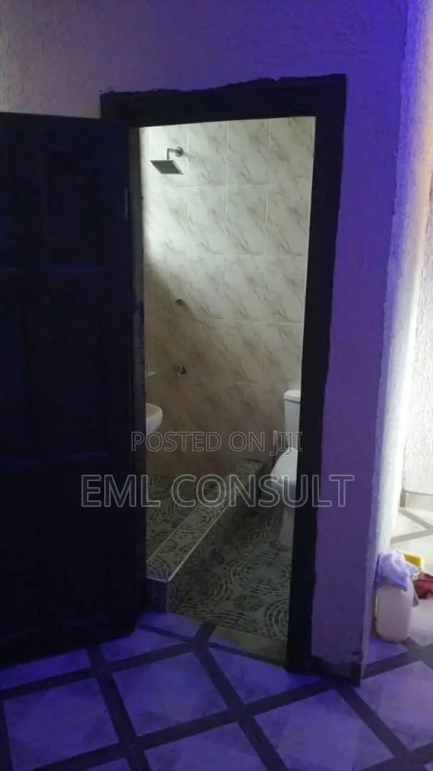 1bdrm Apartment in Tseaddo for rent