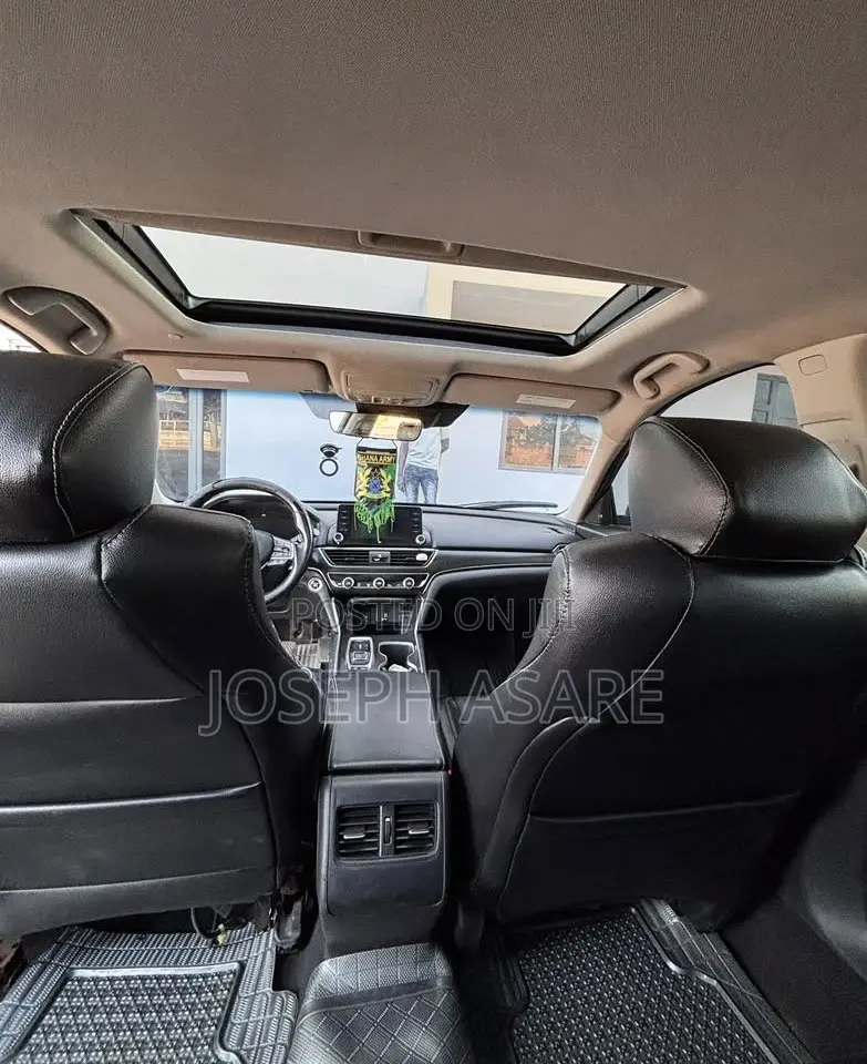 Honda Accord Touring 2.0T 2018