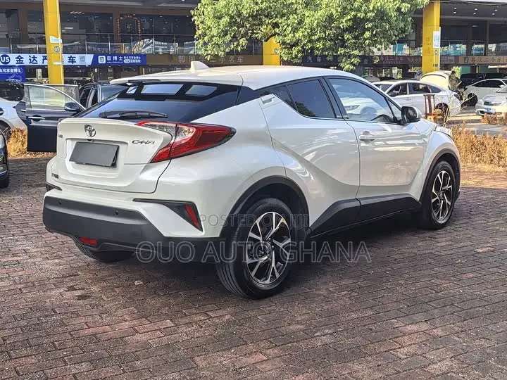 Toyota C-HR 2018 White