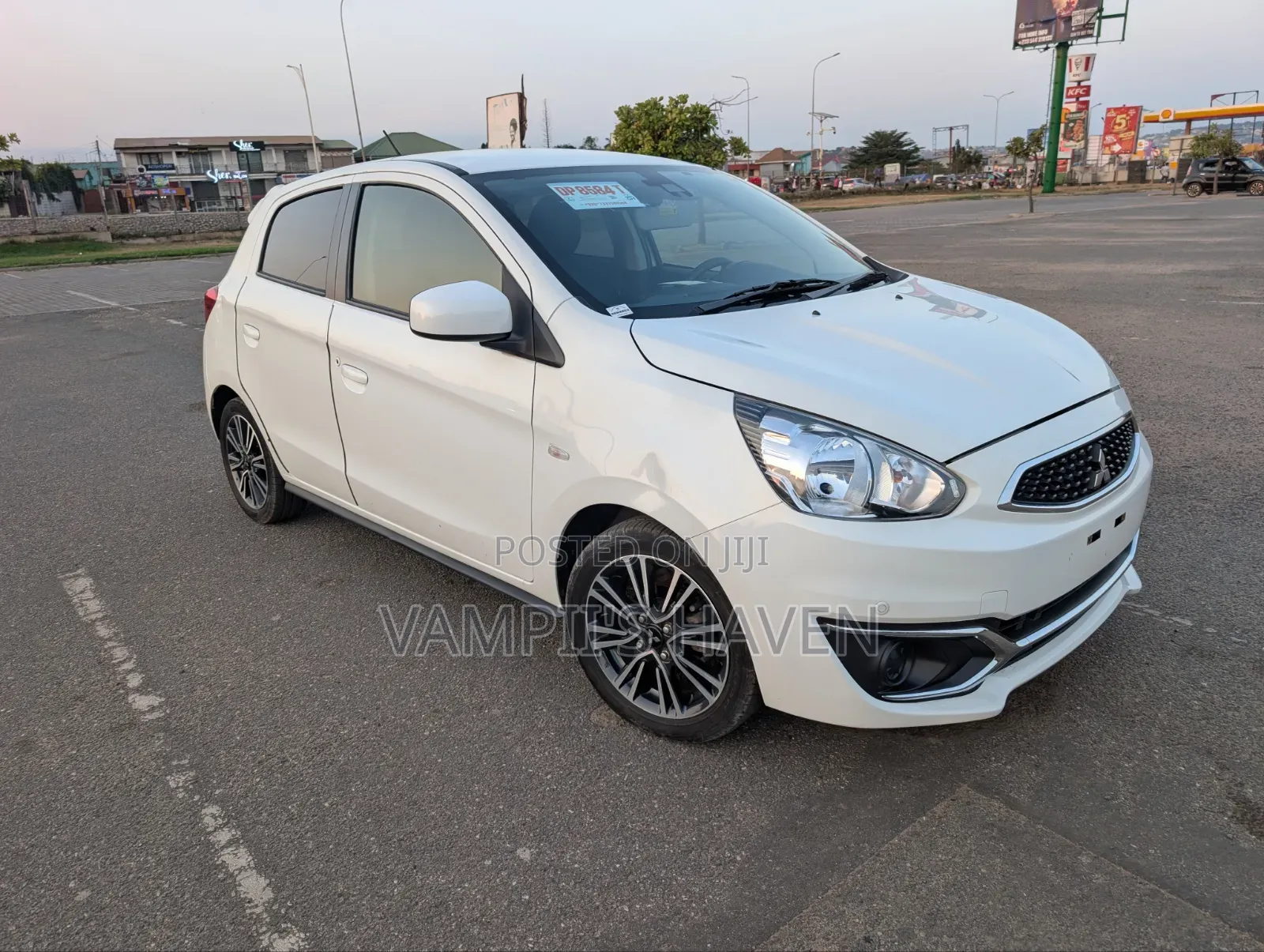Mitsubishi Mirage 2017 White