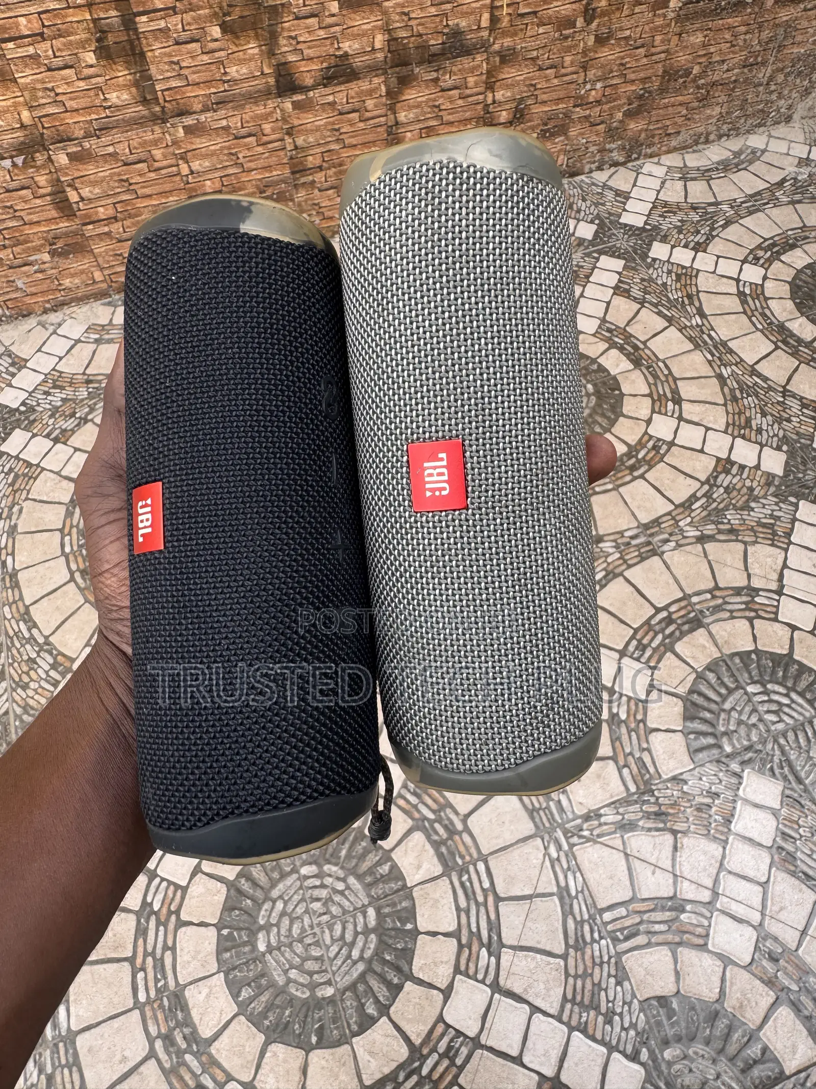 Preowned JBL Flip 5 Bluetooth Speaker From America in Stock