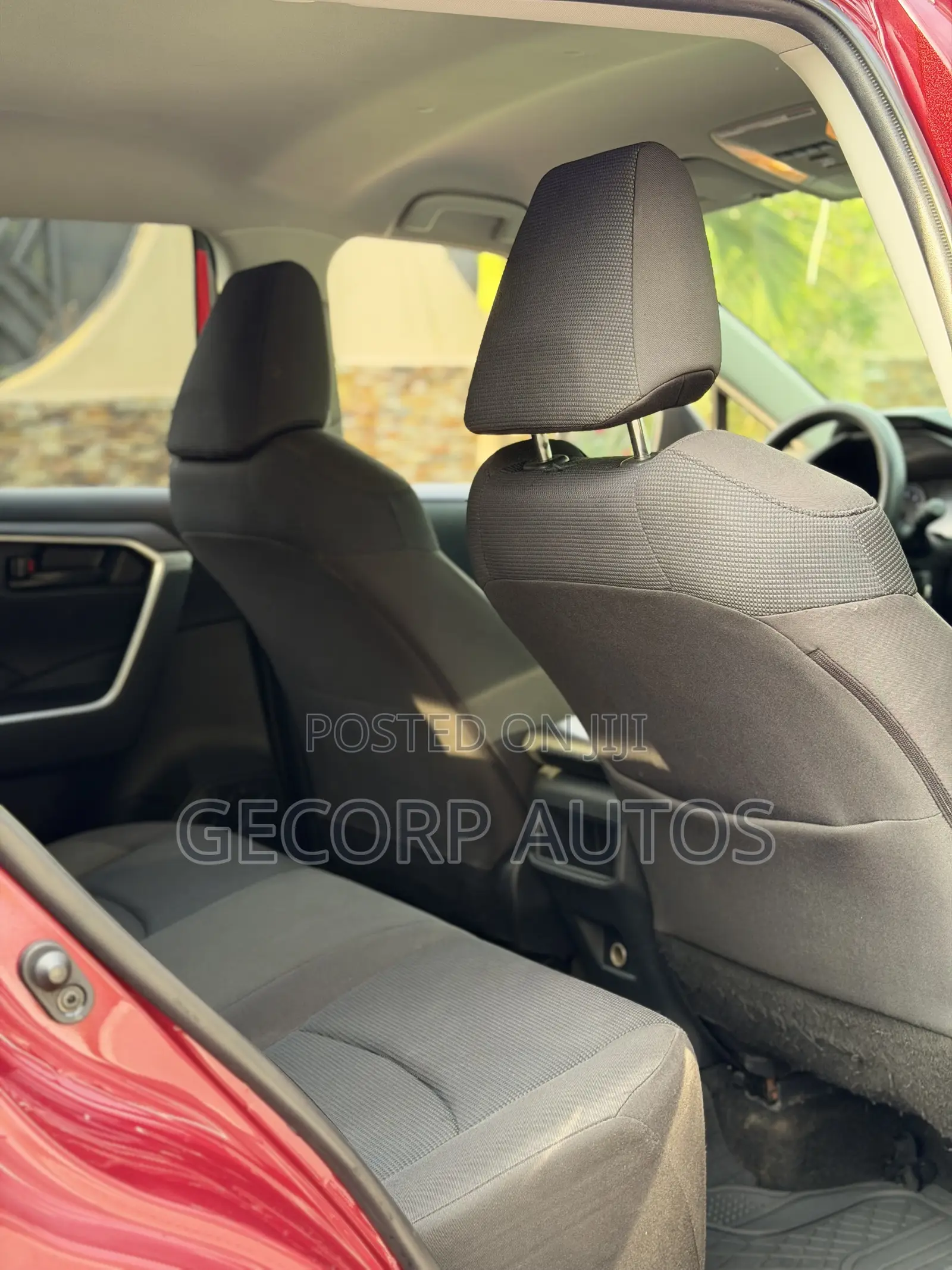 Toyota RAV4 LE AWD 2019 Red