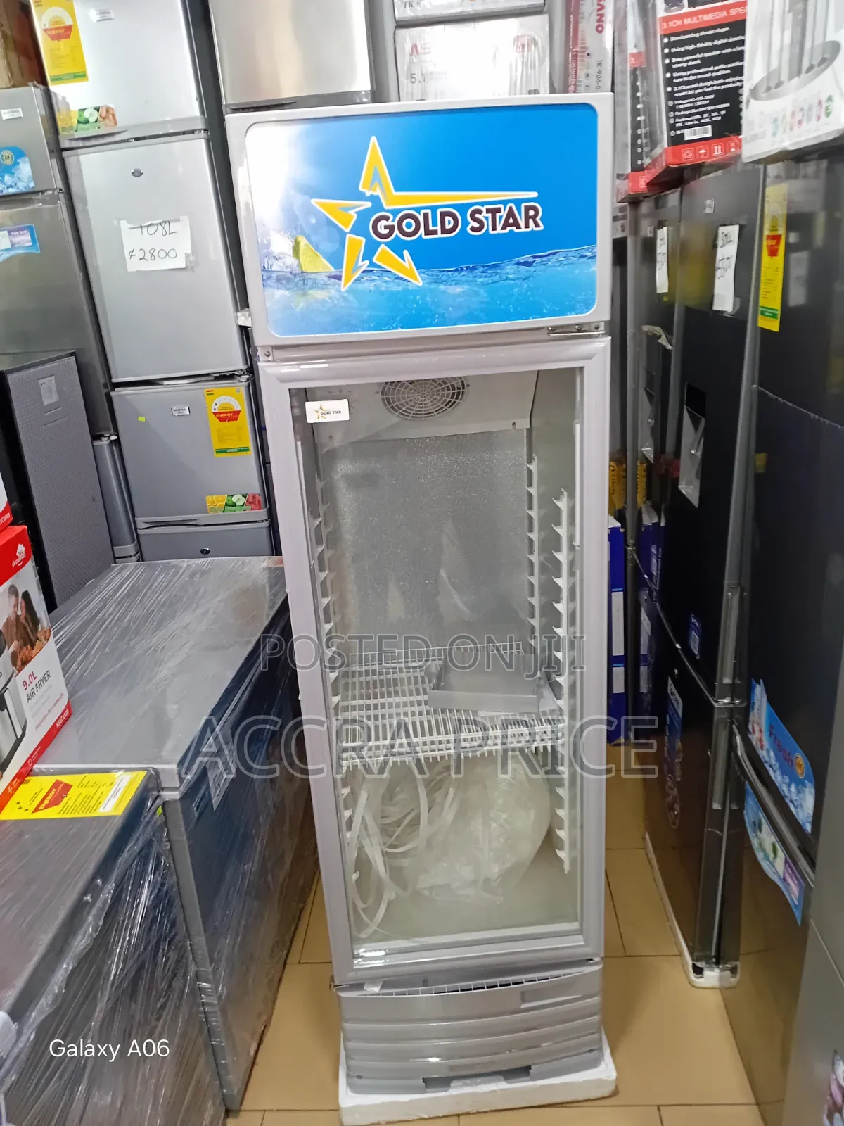 Gold Star GSSC-229L Showcase Fridge – Clear Display, Powerful 229L