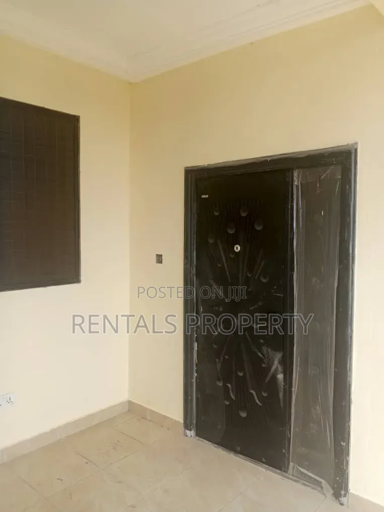 Furnished 1bdrm Block of Flats in Danfa for rent