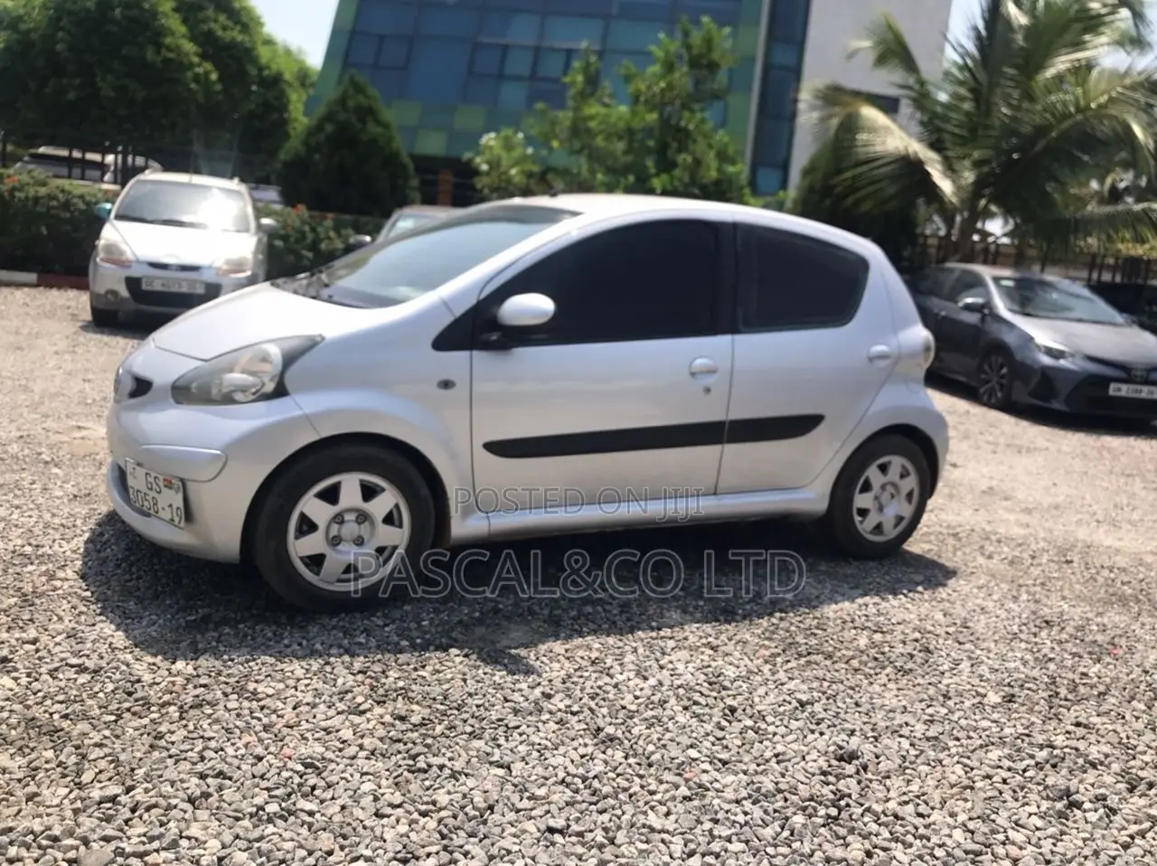 Toyota Aygo 1.0 5-Door 2010 Silver