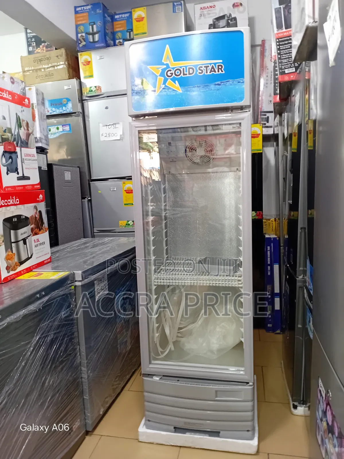 Make Your Products Stand Out With Gold Star 229L Display Fridge229L