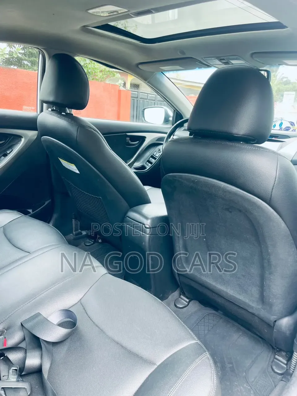 Hyundai Elantra Limited Sedan FWD (1.8L 4cyl 6A) 2013 White