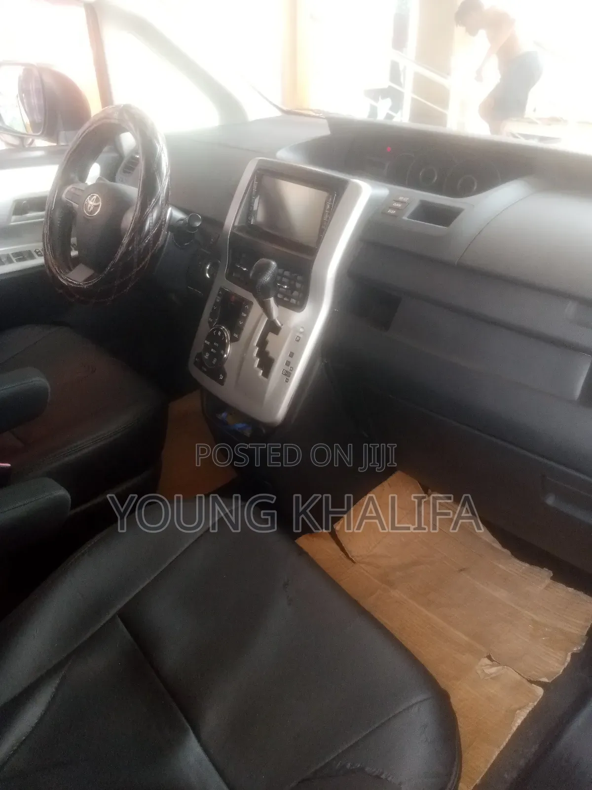 Toyota Voxy 2010 Black