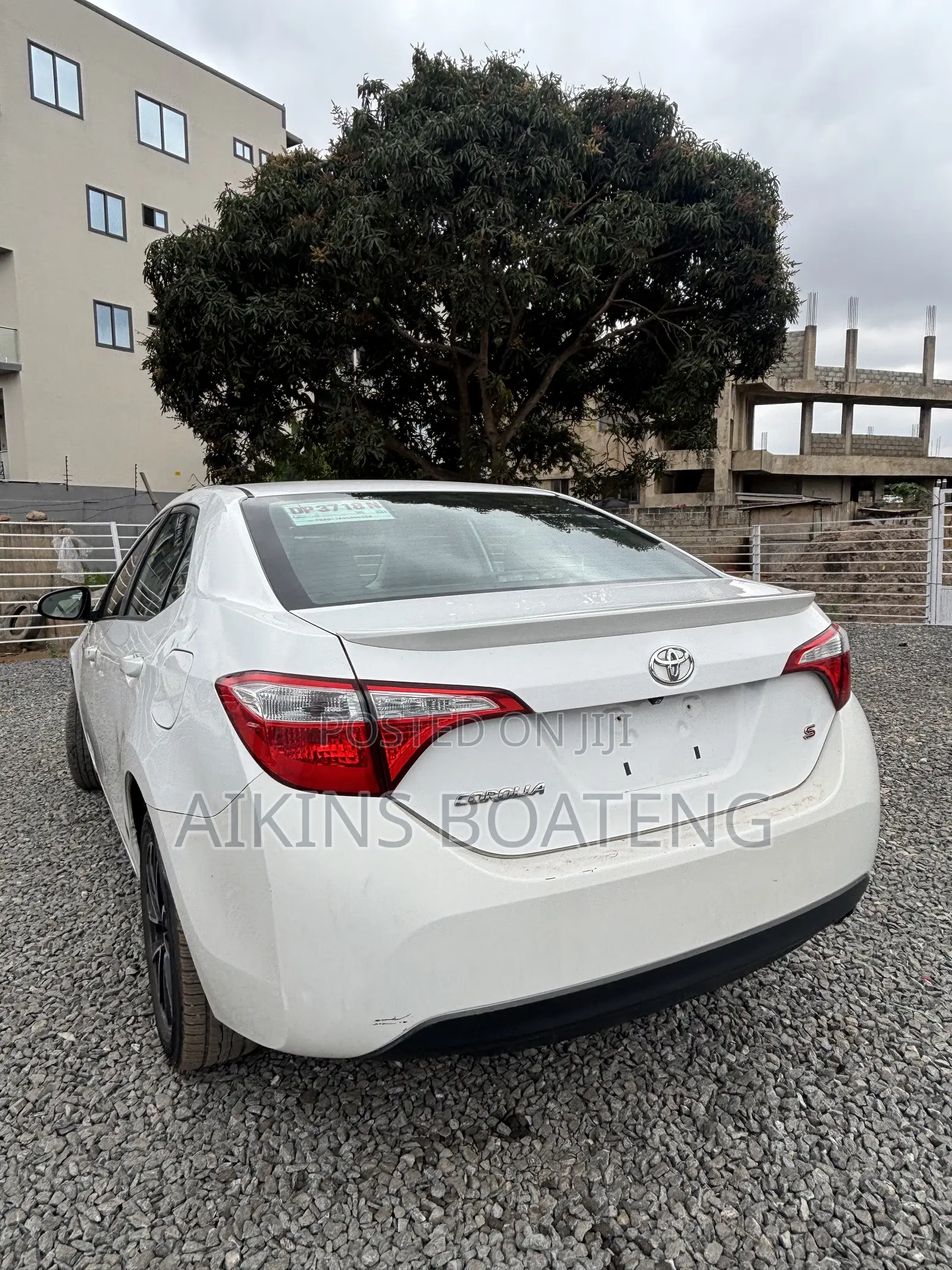 Toyota Corolla S 4dr Sedan (1.8L 4cyl CVT) 2015 White