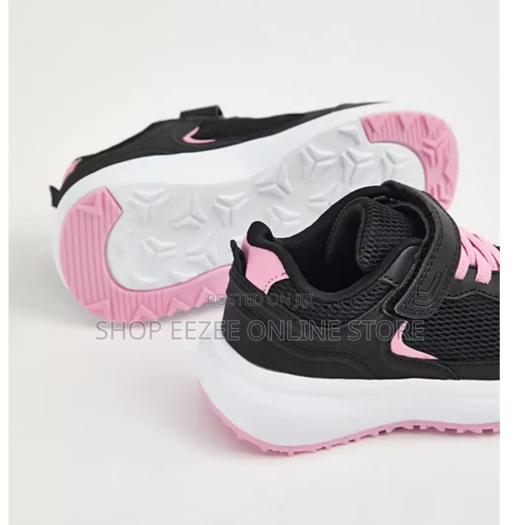 UK Girls Trainers