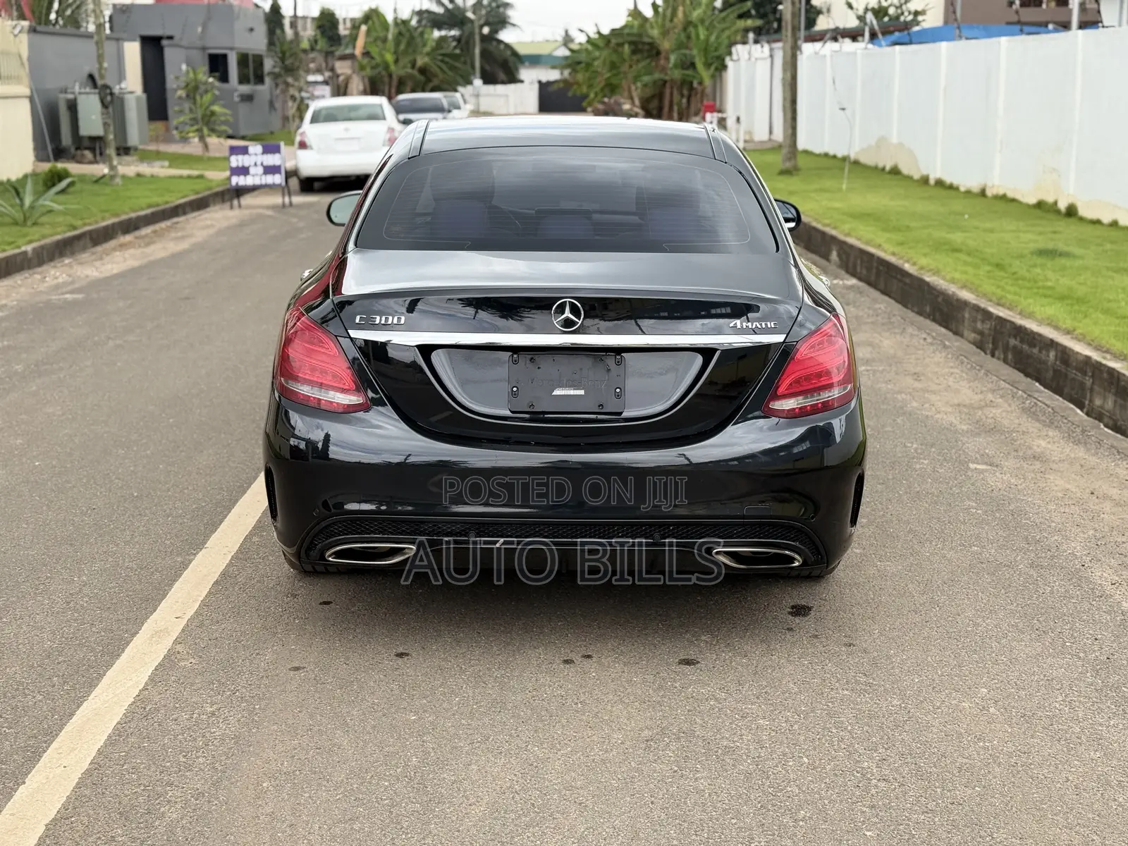 Mercedes-Benz C300 Sport 4dr AWD 4Matic Sedan (2.0L 4cyl 7A) 2015 Black
