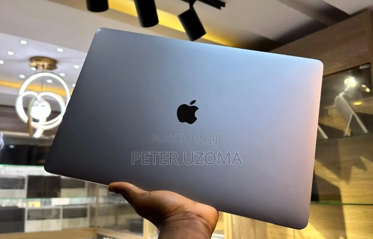 Laptop Apple MacBook Pro 2019 64GB Intel Core i9 SSD 1T