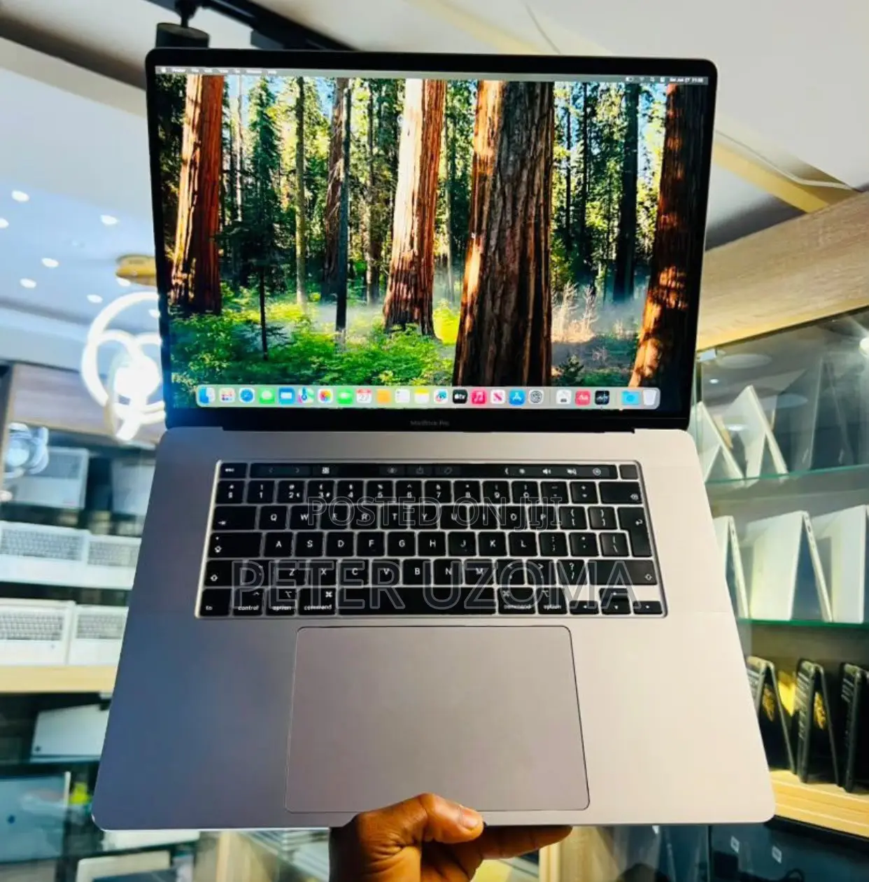 Laptop Apple MacBook Pro 2019 64GB Intel Core i9 SSD 1T