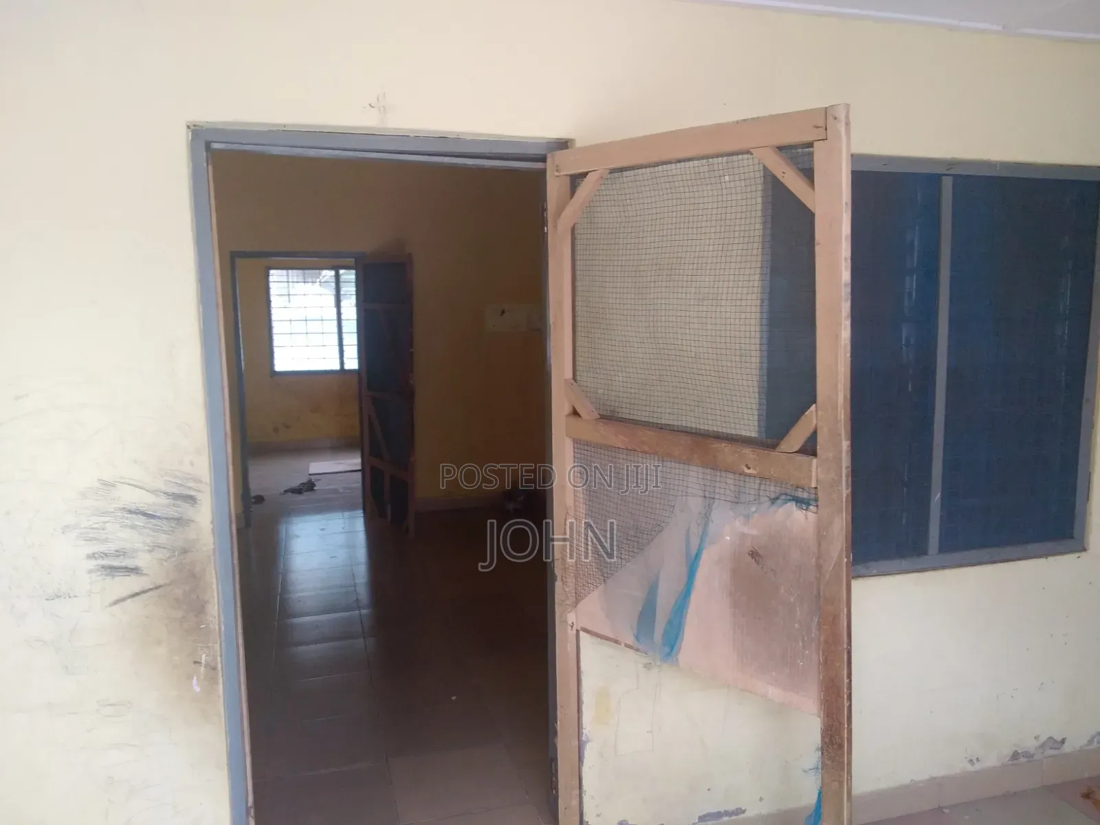 1bdrm Room & Parlour in Survivorestates, Manhean for rent