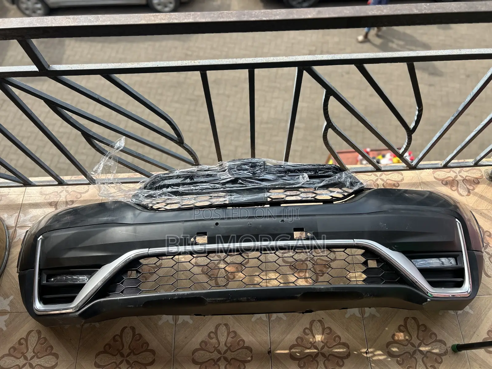 Honda CR-V. 2020 2021 2022 Front Bumper Complete and All Kind of Parts