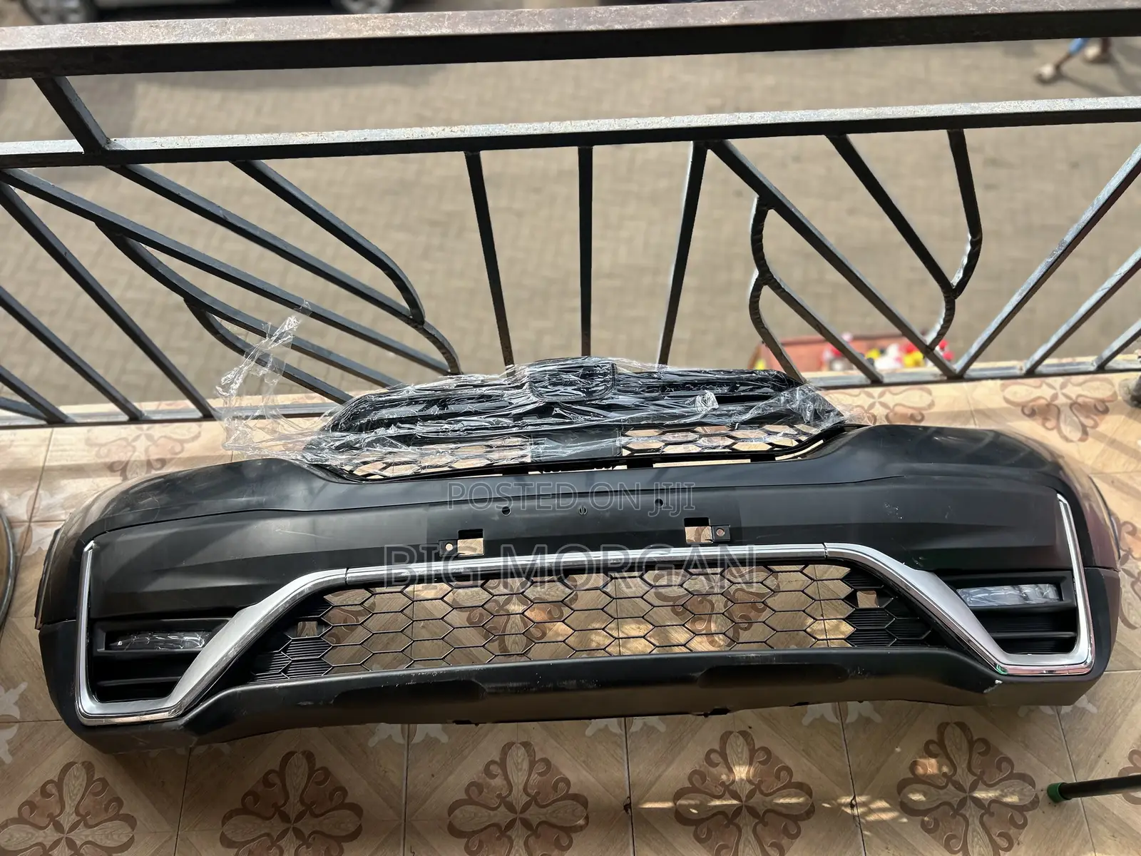 Honda CR-V. 2020 2021 2022 Front Bumper Complete and All Kind of Parts