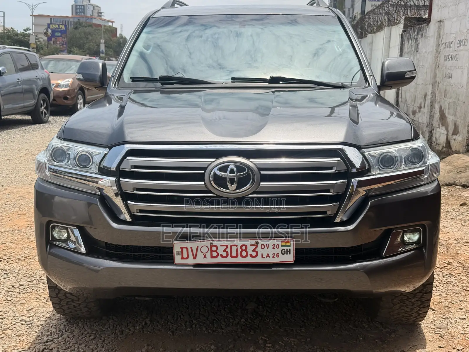 Toyota Land Cruiser 5.7 V8 VX-S 2014 Gray