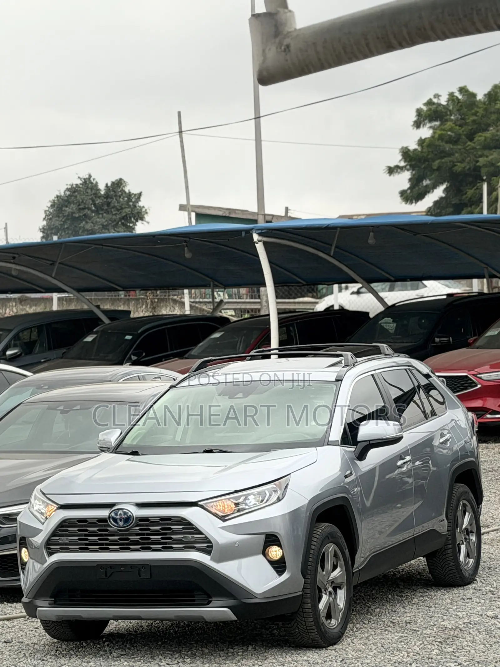 Toyota RAV4 Limited 2021 Silver